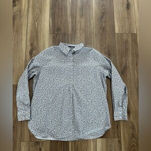 Lands’ End women’s button up shirt size 16P